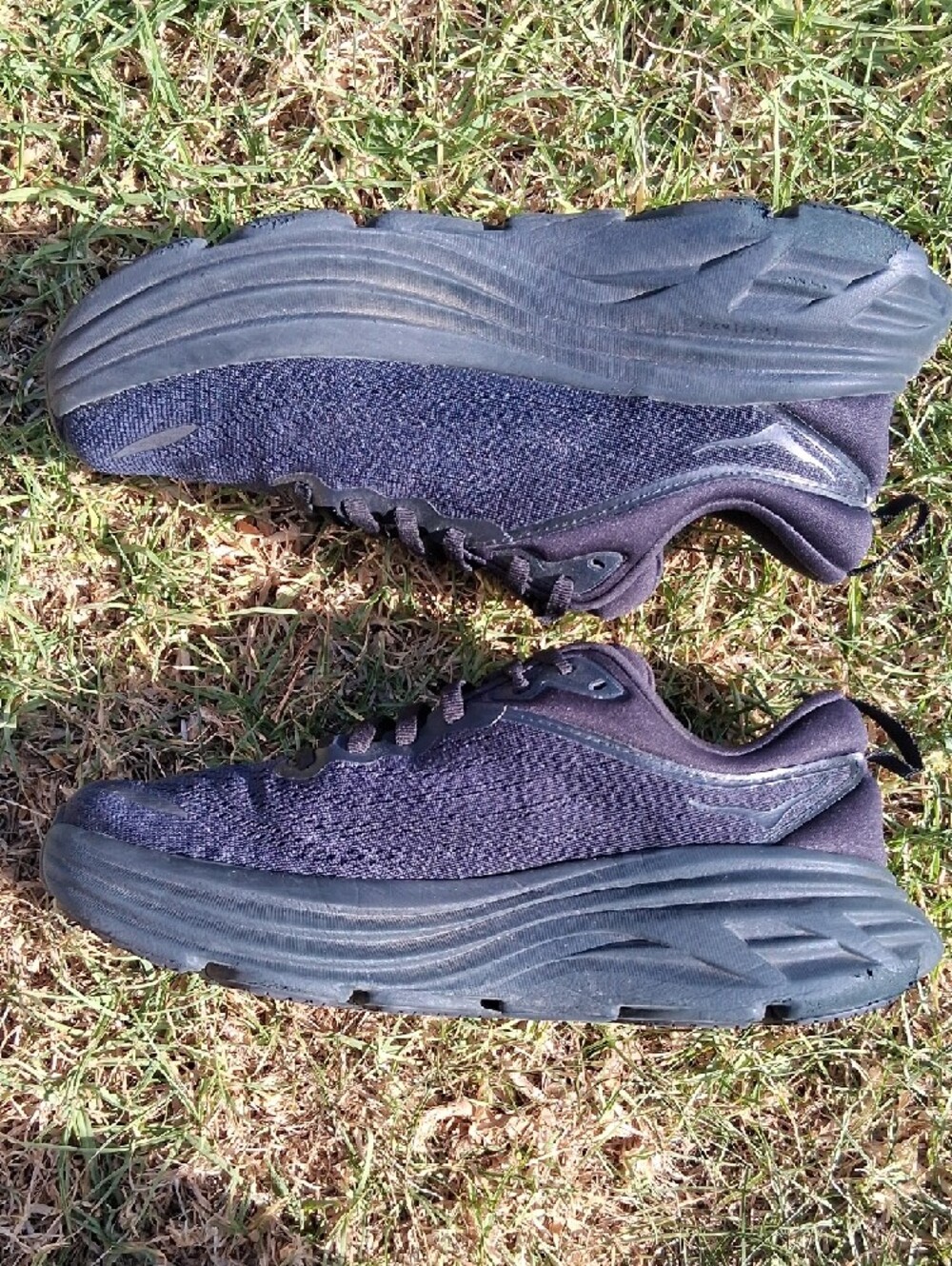 Hoka Bondi 8 Women's/Unisex Plush Navy Running Shoes - Picture 4 of 13